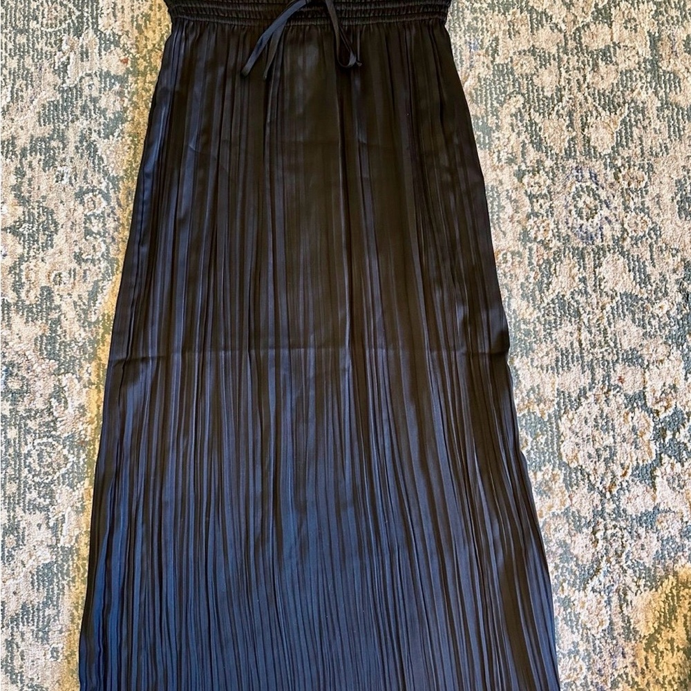 GAP Black Maxi Pleated Skirt